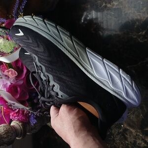 Hoka One Arahi 6 Comfot/Lifestyle Shoes Size 9.5 for Women